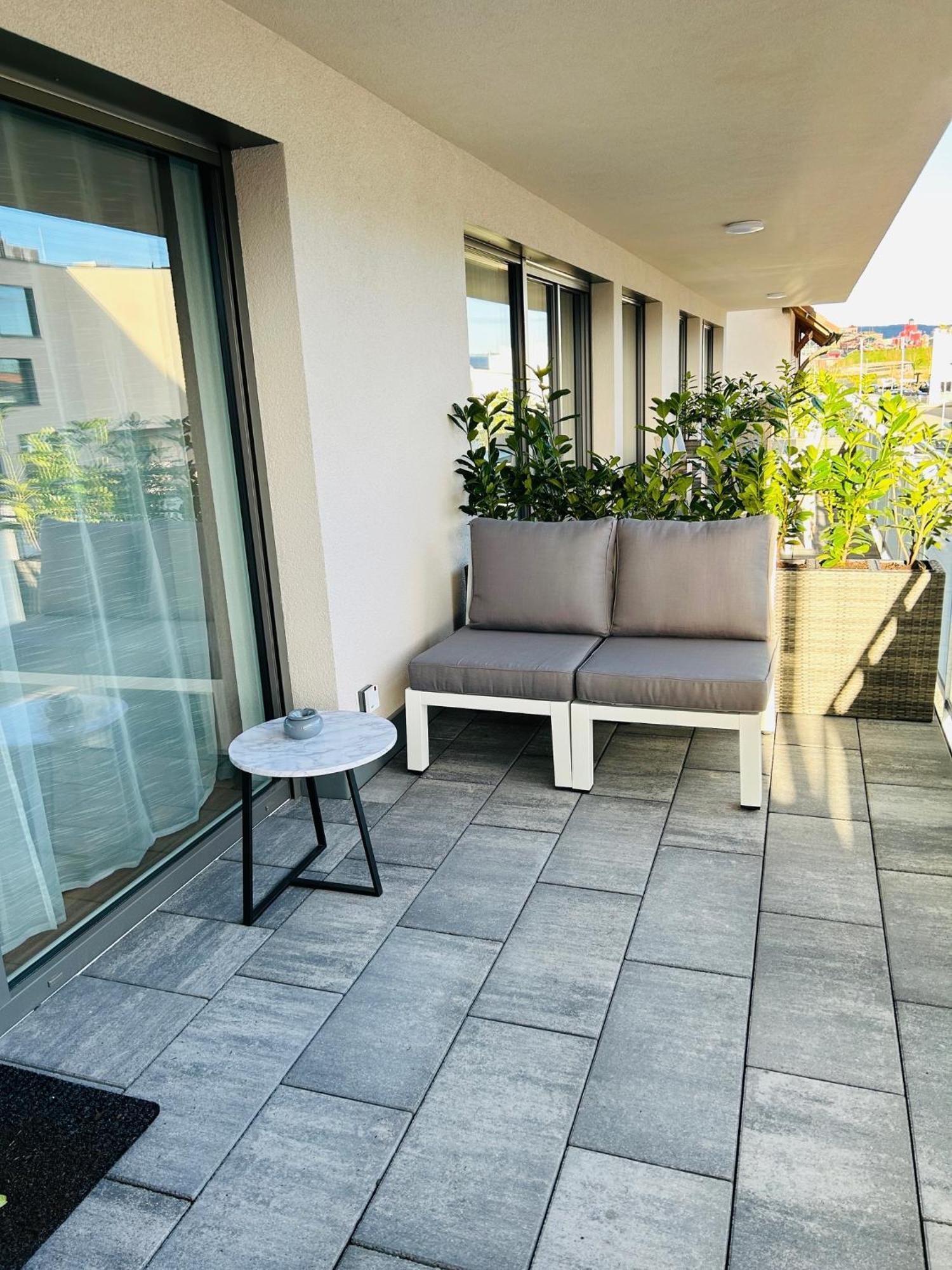 Jill Apartments รูสท์ ภายนอก รูปภาพ